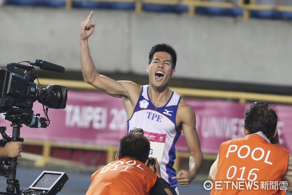 世大運男子100公尺金牌楊俊瀚是阿美族人。 圖片來源：東森新聞