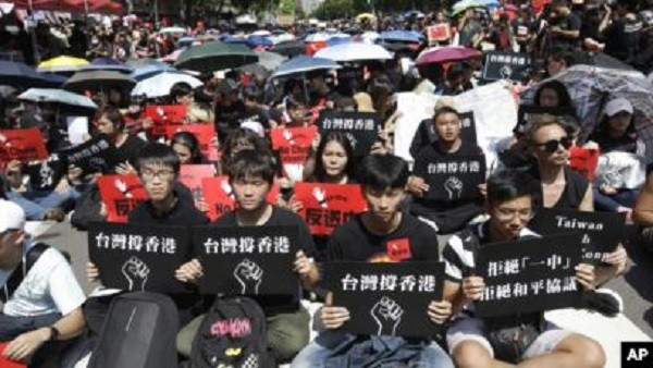 大多數台灣人支持香港反送中抗議活動。 圖片來源：美國之音