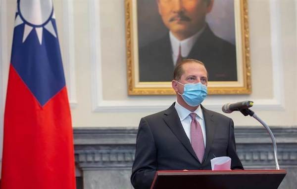 美國衛生部長訪台，是台美關係與台灣民主的新進展。 圖片來源：中天電視