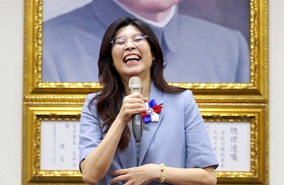 Cheng Li-wun’s Pro-China Tilt Risks Alienating Taiwan’s Swing Voters
