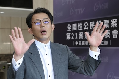 誰才是民眾黨真正的太陽？