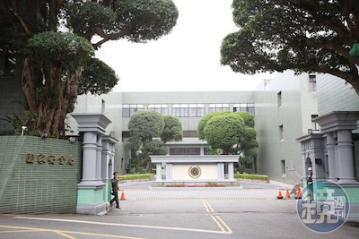 國安局戒嚴政治檔案全數解密移交94箱：林宅血案真相會浮出嗎？解密的價值與侷限解析