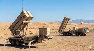 薩德（THAAD）神話終結？伊朗飽和攻擊揭示飛彈防禦破口，台灣防空該怎麼補上「感測器漏洞」