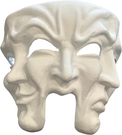 藍白合的三張面具